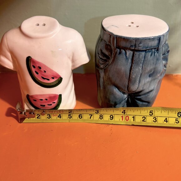 Rare Vintage T-Shirt & Jeans Salt & Pepper Shakers | Watermelons Kitchen Decor - Picture 8 of 10
